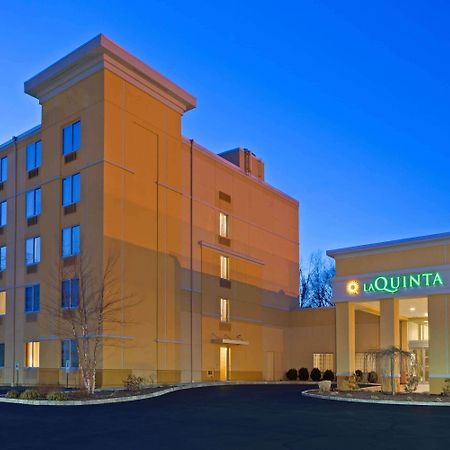 La Quinta By Wyndham Danbury Hotel Buitenkant foto