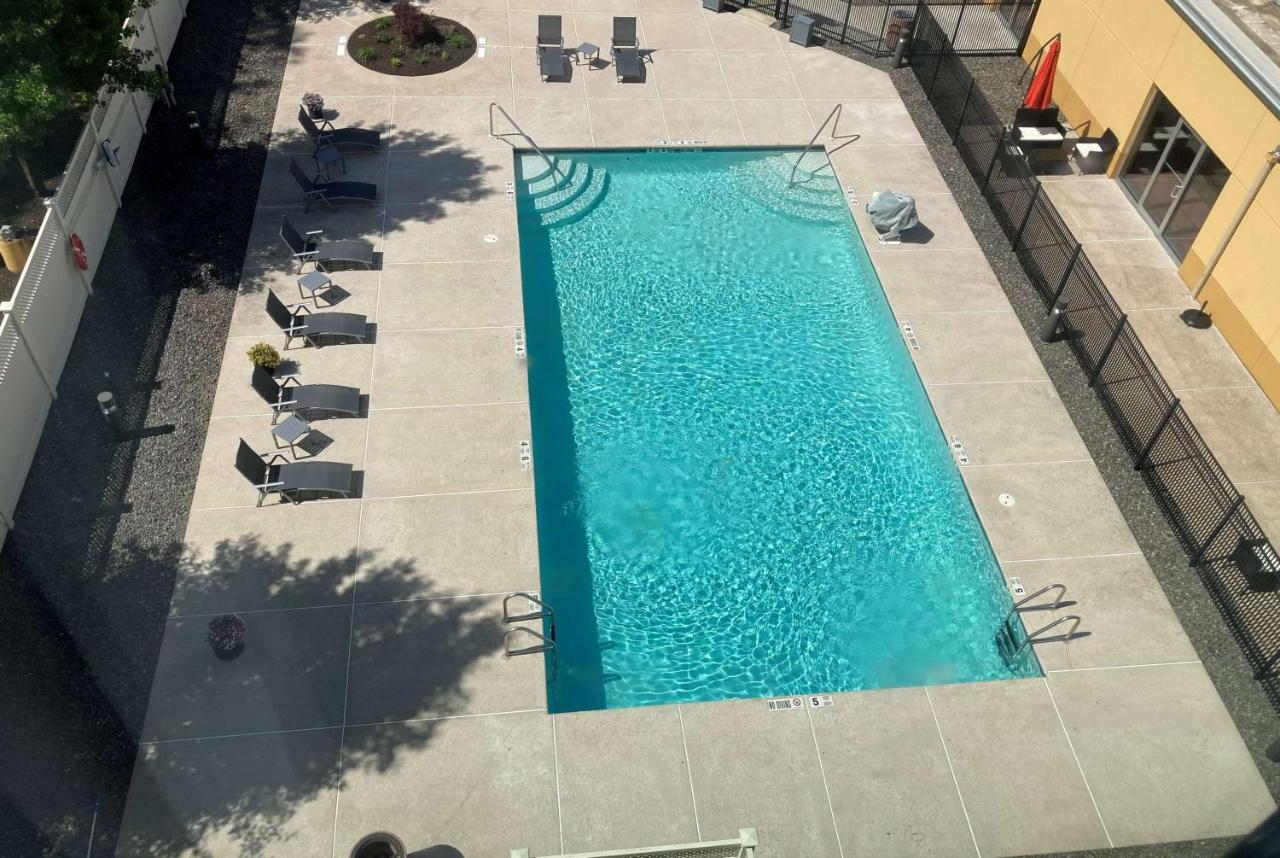 La Quinta By Wyndham Danbury Hotel Buitenkant foto